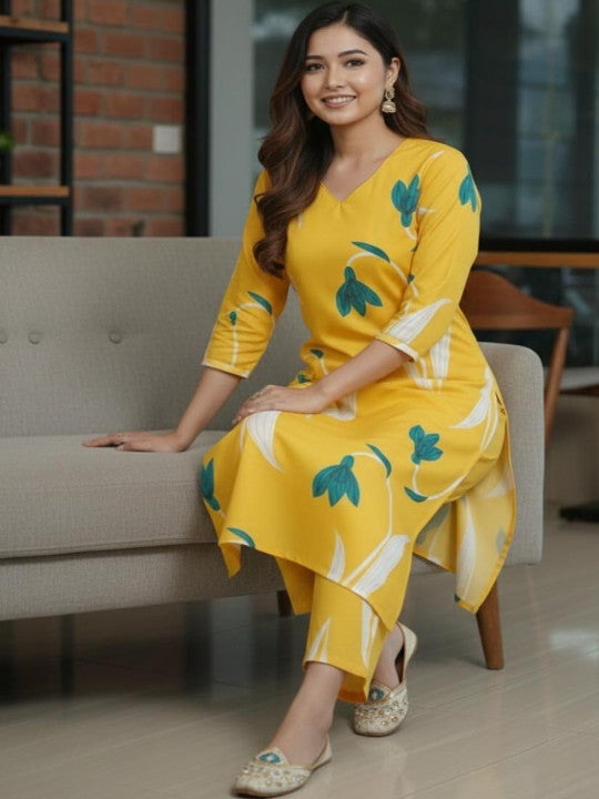 Women Floral Printed Regular Kurta with Palazzos