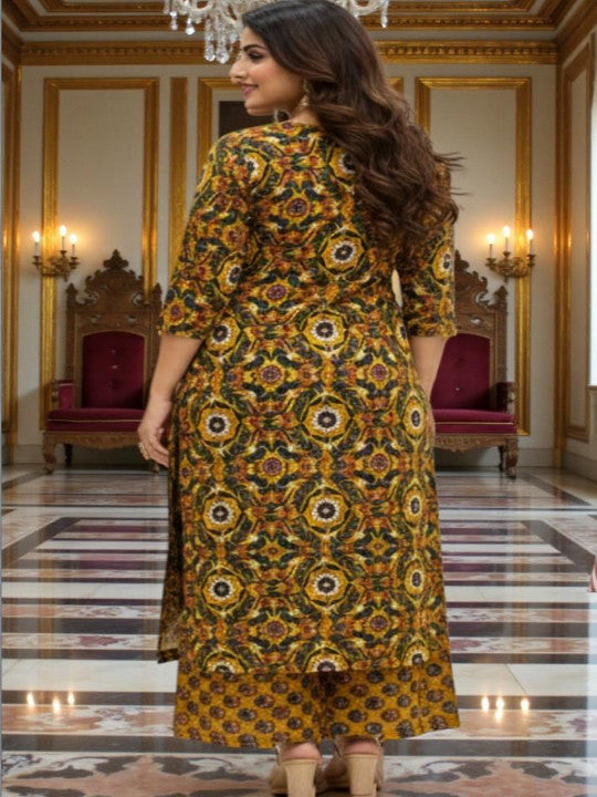 Women Ethnic Motifs Printed Regular Kurta with Palazzos