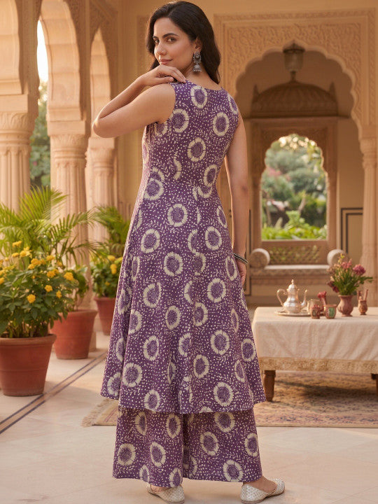 Women Floral Printed Regular Kurta with Palazzos