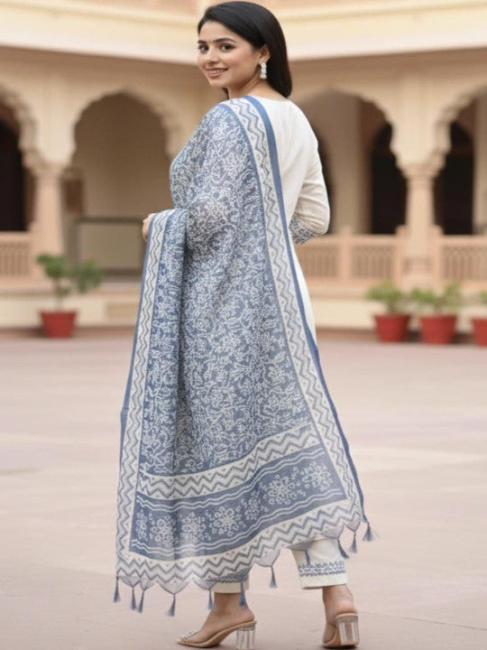 Women Ethnic Motifs Embroidered Regular Thread Work Kurta with Trousers & With Dupatta